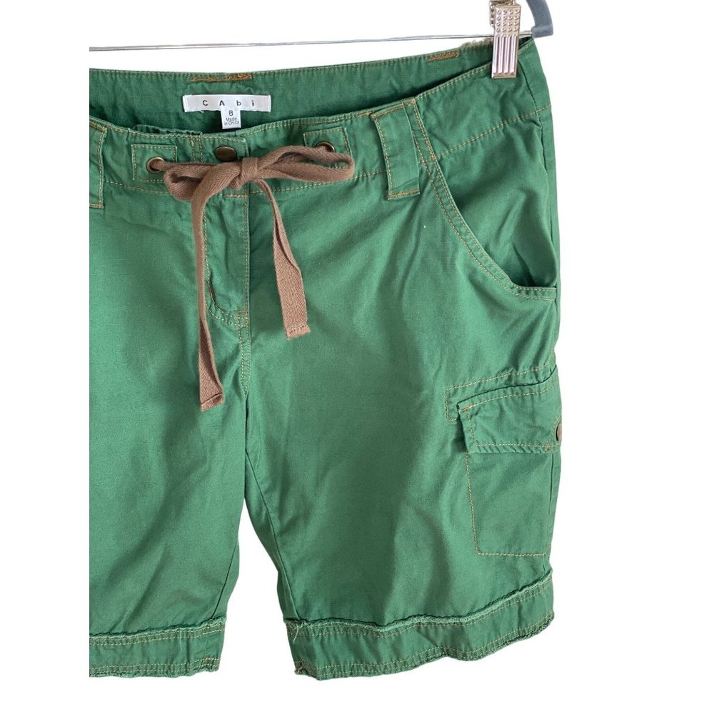 Cabi Women's 8 Green Cargo Bermuda Shorts 34x11” Style #342 - Picture 10 of 11